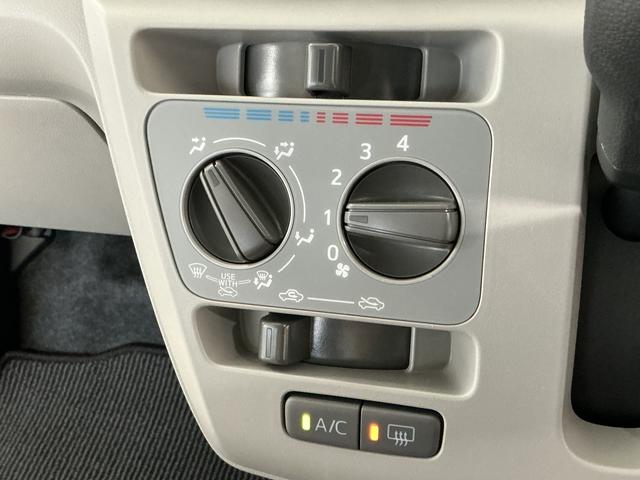 ミライースＸ　ＳＡIII　雹害車両　前後コーナーセンサー　キーレス雹害車両　１年保証　前後コーナーセンサー　オートハイビーム　ＬＥＤヘッドライト　アイドリングストップ　キーレスエントリー　横滑り防止装置　オートライト　ヘッドライトレベライザー　電動格納ドアミラー（兵庫県）の中古車