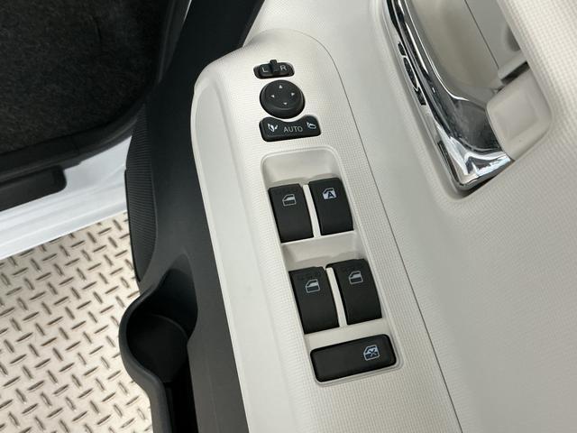 ムーヴキャンバスストライプスＧ　両側電動スライドドア　前後コーナーセンサー走行無制限１年保証　両側電動スライドドア　前後コーナーセンサー　前席シートヒーター　ホットカップホルダー　オートハイビーム　ＬＥＤヘッドライト　オートブレーキホールド　横滑り防止装置　置きラクボックス（兵庫県）の中古車