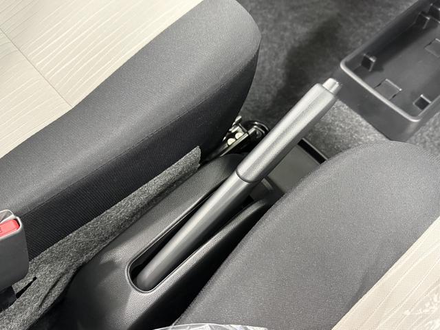 ミライースＬ　ＳＡIII　前後コーナーセンサー　キーレスエントリー走行無制限１年保証　前後コーナーセンサー　オートハイビーム　アイドリングストップ　キーレスエントリー　横滑り防止装置　ヘッドライトレベライザー　アクセサリーソケット　マニュアルエアコン　スマアシ（兵庫県）の中古車