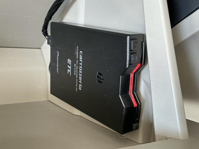 パッソＸ　Ｇパッケージ　禁煙　ワンオーナー　ナビＴＶ　バックカメラ１年保証　禁煙車　ワンオーナー　ナビＴＶ　ＥＴＣ　バックカメラ　ＵＳＢ接続　Ｂｌｕｅｔｏｏｔｈ　ＬＥＤヘッドライト　プッシュスタート　アイドリングストップ　横滑り防止装置　１４インチ純正アルミホイール（兵庫県）の中古車