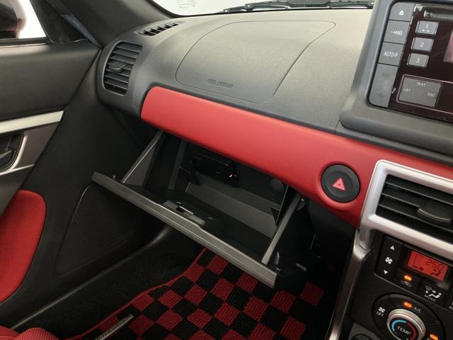 コペンセロ　ターボ　禁煙　ワンオーナー　ＣＶＴ車　ＣＤ　ＥＴＣ走行無制限１年保証　禁煙車　ワンオーナー　ＣＶＴ　ＣＤオーディオ　ＥＴＣ　ＵＳＢ接続　シートヒーター　ＬＥＤヘッドライト　プッシュスタート　横滑り防止装置　オートエアコン　１６インチ純正アルミホイール（兵庫県）の中古車