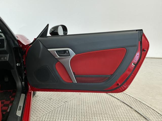 コペンセロ　ターボ　禁煙　ワンオーナー　ＣＶＴ車　ＣＤ　ＥＴＣ走行無制限１年保証　禁煙車　ワンオーナー　ＣＶＴ　ＣＤオーディオ　ＥＴＣ　ＵＳＢ接続　シートヒーター　ＬＥＤヘッドライト　プッシュスタート　横滑り防止装置　オートエアコン　１６インチ純正アルミホイール（兵庫県）の中古車