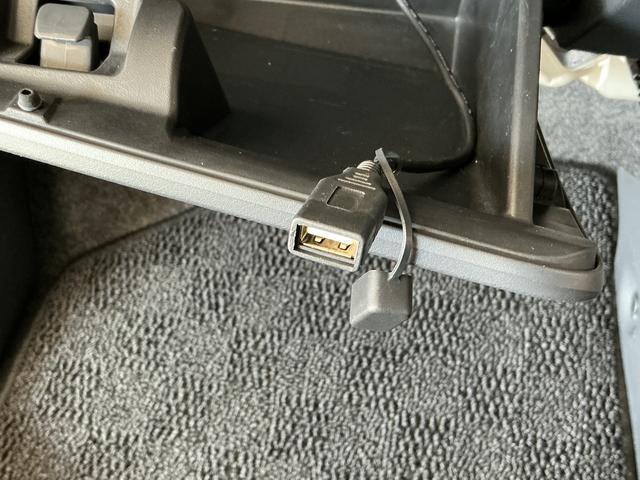 ワゴンＲＦＸリミテッド　禁煙　ワンオーナー　ナビＴＶ　バックカメラ１年保証　禁煙車　ワンオーナー　ナビＴＶ　ＥＴＣ　バックカメラ　衝突軽減ブレーキ　運転席シートヒーター　ＵＳＢ接続　Ｂｌｕｅｔｏｏｔｈ　アイドリングストップ　プッシュスタート　１４インチアルミホイール（兵庫県）の中古車