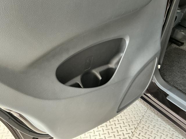 ワゴンＲＦＸリミテッド　禁煙　ワンオーナー　ナビＴＶ　バックカメラ１年保証　禁煙車　ワンオーナー　ナビＴＶ　ＥＴＣ　バックカメラ　衝突軽減ブレーキ　運転席シートヒーター　ＵＳＢ接続　Ｂｌｕｅｔｏｏｔｈ　アイドリングストップ　プッシュスタート　１４インチアルミホイール（兵庫県）の中古車
