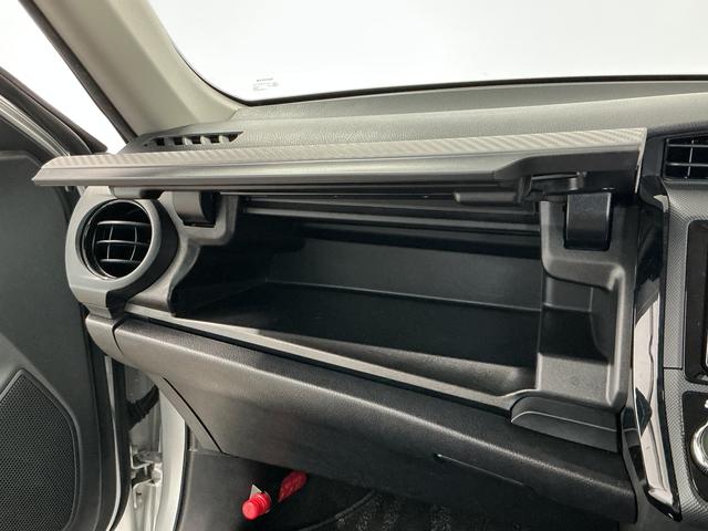 カローラアクシオハイブリッド 禁煙 ナビTV ETC バックカメラ キーレス1年保証 禁煙車 ナビTV バックカメラ ETC Bluetooth キーレスエントリー 横滑り防止装置 ナノイー搭載オートエアコン ドアバイザー ヘッドライトレベライザー 電動格納ドアミラー(兵庫県)の中古車