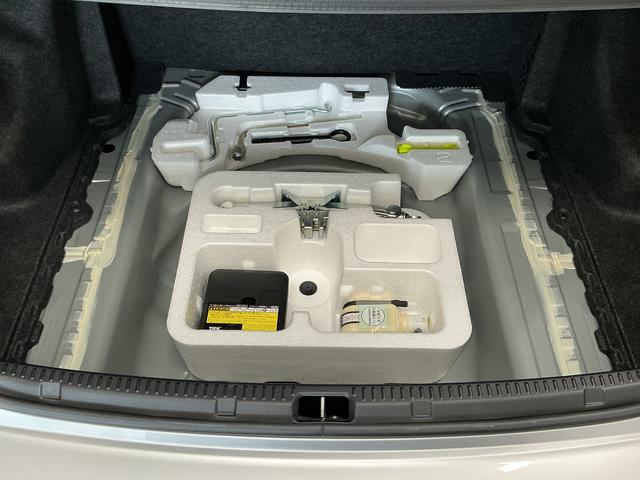 カローラアクシオハイブリッド 禁煙 ナビTV ETC バックカメラ キーレス1年保証 禁煙車 ナビTV バックカメラ ETC Bluetooth キーレスエントリー 横滑り防止装置 ナノイー搭載オートエアコン ドアバイザー ヘッドライトレベライザー 電動格納ドアミラー(兵庫県)の中古車