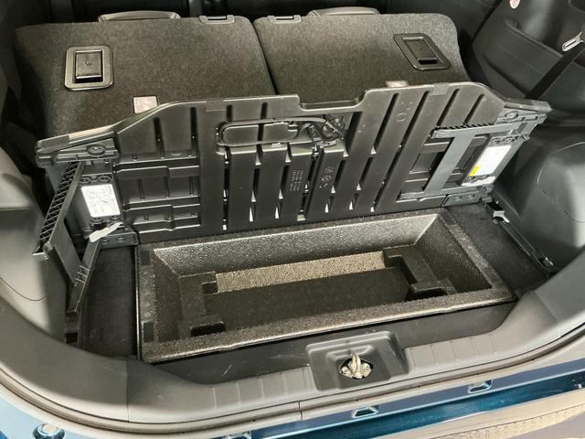タントカスタムRS ターボ 4WD ワンオーナー 両側電動スライド走行無制限1年保証 両側電動スライドドア 4WD ワンオーナー 前後コーナーセンサー 前席シートヒーター オートハイビーム LEDヘッドライト オートブレーキホールド 15インチ純正アルミホイール(兵庫県)の中古車