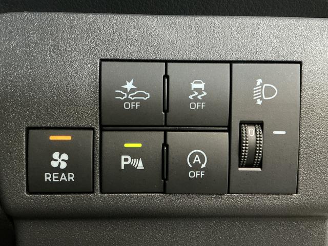 ハイゼットカーゴＤＸ　雹害車両　４ＷＤ　ＣＶＴ　ワンオーナー　ＥＴＣ　ラジオ雹害車両　１年保証　前後コーナーセンサー　４ＷＤ　ＣＶＴ車　ワンオーナー　ＥＴＣ　オートハイビーム　アイドリングストップ　キーレスエントリー　横滑り防止装置　ドアバイザー　ヘッドライトレベライザー（兵庫県）の中古車