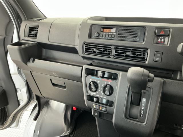 ハイゼットカーゴＤＸ　雹害車両　４ＷＤ　ＣＶＴ　ワンオーナー　ＥＴＣ　ラジオ雹害車両　１年保証　前後コーナーセンサー　４ＷＤ　ＣＶＴ車　ワンオーナー　ＥＴＣ　オートハイビーム　アイドリングストップ　キーレスエントリー　横滑り防止装置　ドアバイザー　ヘッドライトレベライザー（兵庫県）の中古車