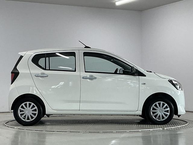 ミライースＬ　ＳＡIII　雹害車両　前後コーナーセンサー　キーレス雹害車両　１年保証　前後コーナーセンサー　オートマチックハイビーム　アイドリングストップ　キーレスエントリー　横滑り防止装置　オートライト　ヘッドライトレベライザー　アクセサリーソケット（兵庫県）の中古車