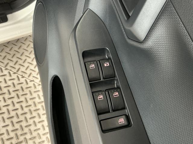 ミライースＬ　ＳＡIII　雹害車両　前後コーナーセンサー　キーレス雹害車両　１年保証　前後コーナーセンサー　オートマチックハイビーム　アイドリングストップ　キーレスエントリー　横滑り防止装置　オートライト　ヘッドライトレベライザー　アクセサリーソケット（兵庫県）の中古車