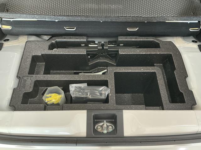 ミライースＬ　ＳＡIII　雹害車両　前後コーナーセンサー　キーレス雹害車両　１年保証　前後コーナーセンサー　オートマチックハイビーム　アイドリングストップ　キーレスエントリー　横滑り防止装置　オートライト　ヘッドライトレベライザー　アクセサリーソケット（兵庫県）の中古車