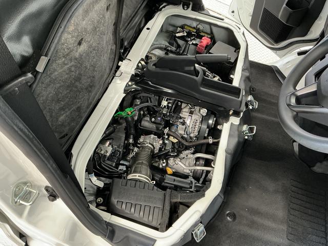 ハイゼットカーゴＤＸ　雹害車両　ＣＶＴ　１オーナー　ＥＴＣ　コーナーセンサー雹害車両　１年保証　前後コーナーセンサー　ＣＶＴ車　ワンオーナー　ＥＴＣ　オートハイビーム　アイドリングストップ　キーレスエントリー　横滑り防止装置　ドアバイザー　ヘッドライトレベライザー　ラジオ（兵庫県）の中古車