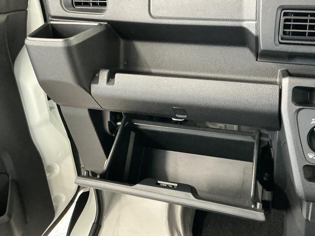 ハイゼットカーゴＤＸ　雹害車両　ＣＶＴ　１オーナー　ＥＴＣ　コーナーセンサー雹害車両　１年保証　前後コーナーセンサー　ＣＶＴ車　ワンオーナー　ＥＴＣ　オートハイビーム　アイドリングストップ　キーレスエントリー　横滑り防止装置　ドアバイザー　ヘッドライトレベライザー　ラジオ（兵庫県）の中古車
