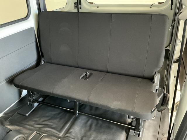 ハイゼットカーゴＤＸ　雹害車両　ＣＶＴ　１オーナー　ＥＴＣ　コーナーセンサー雹害車両　１年保証　前後コーナーセンサー　ＣＶＴ車　ワンオーナー　ＥＴＣ　オートハイビーム　アイドリングストップ　キーレスエントリー　横滑り防止装置　ドアバイザー　ヘッドライトレベライザー　ラジオ（兵庫県）の中古車
