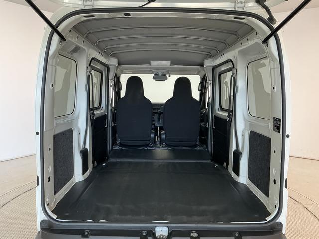 ハイゼットカーゴＤＸ　雹害車両　ＣＶＴ　１オーナー　ＥＴＣ　コーナーセンサー雹害車両　１年保証　前後コーナーセンサー　ＣＶＴ車　ワンオーナー　ＥＴＣ　オートハイビーム　アイドリングストップ　キーレスエントリー　横滑り防止装置　ドアバイザー　ヘッドライトレベライザー　ラジオ（兵庫県）の中古車