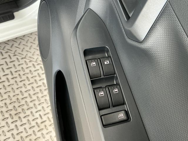 ミライースＬ　ＳＡIII　前後コーナーセンサー　キーレスエントリー走行無制限１年保証　前後コーナーセンサー　オートハイビーム　アイドリングストップ　キーレスエントリー　横滑り防止装置　オートライト　ヘッドライトレベライザー　アクセサリーソケット　スマートアシスト（兵庫県）の中古車