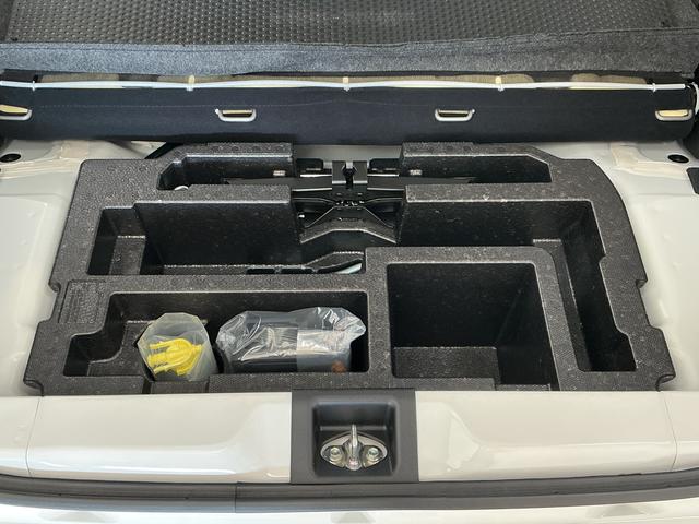 ミライースＬ　ＳＡIII　前後コーナーセンサー　キーレスエントリー走行無制限１年保証　前後コーナーセンサー　オートハイビーム　アイドリングストップ　キーレスエントリー　横滑り防止装置　オートライト　ヘッドライトレベライザー　アクセサリーソケット　スマートアシスト（兵庫県）の中古車