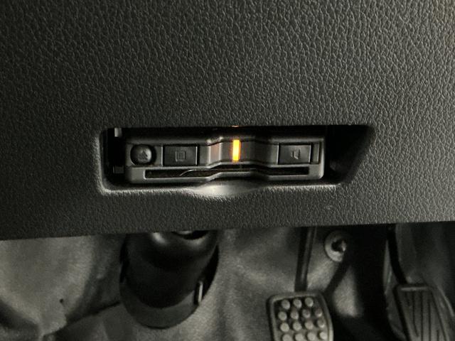 ハイゼットカーゴＤＸ　雹害車両　ＣＶＴ　１オーナー　ＥＴＣ　コーナーセンサー雹害車両　１年保証　前後コーナーセンサー　ワンオーナー　ＣＶＴ車　ＥＴＣ　オートハイビーム　アイドリングストップ　横滑り防止装置　ドアバイザー　ヘッドライトレベライザー　アクセサリーソケット（兵庫県）の中古車