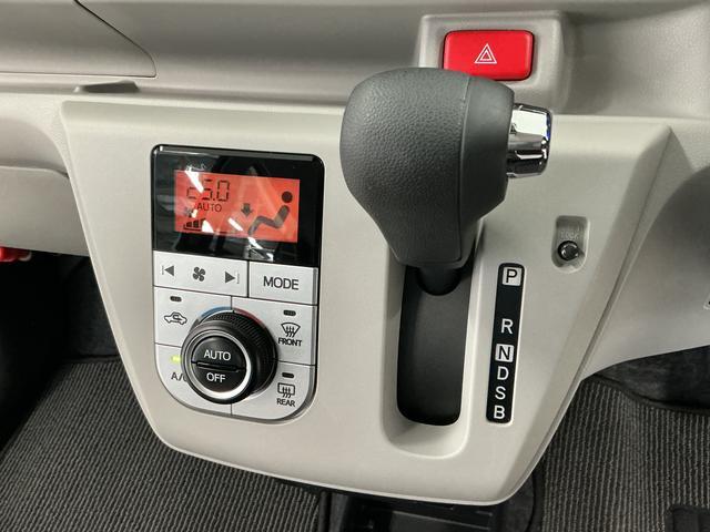 ミライースＧ　リミテッドＳＡIII　雹害車両　前席シートヒーター雹害車両　１年保証　前後コーナーセンサー　前席シートヒーター　オートハイビーム　ＬＥＤヘッドライト　アイドリングストップ　プッシュスタート　横滑り防止装置　オートエアコン　１４インチ純正アルミホイール（兵庫県）の中古車