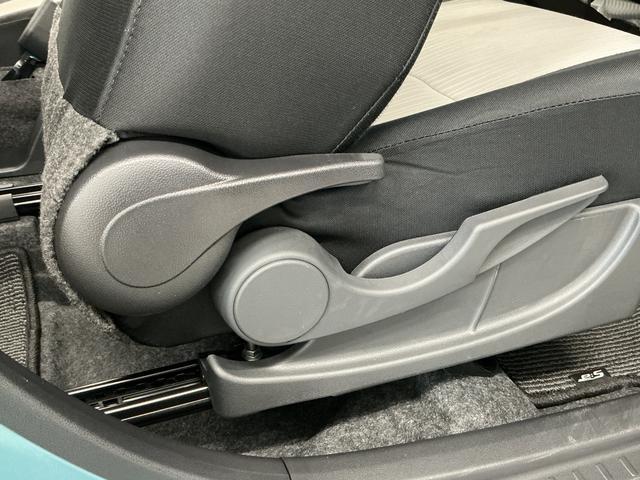 ミライースＧ　リミテッドＳＡIII　雹害車両　前席シートヒーター雹害車両　１年保証　前後コーナーセンサー　前席シートヒーター　オートハイビーム　ＬＥＤヘッドライト　アイドリングストップ　プッシュスタート　横滑り防止装置　オートエアコン　１４インチ純正アルミホイール（兵庫県）の中古車
