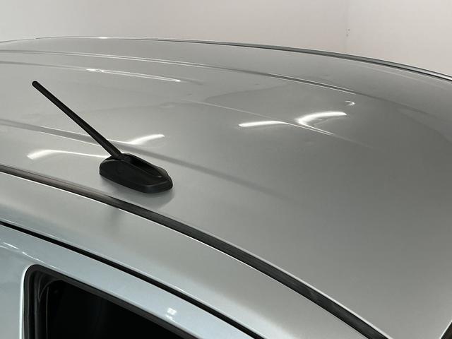 ミライースＬ　雹害車両　アイドリングストップ　キーレスエントリー雹害車両　１年保証　アイドリングストップ　キーレスエントリー　横滑り防止装置　オートライト　ヘッドライトレベライザー　アクセサリーソケット　インパネシフト　インフォーメーションディスプレイ（兵庫県）の中古車