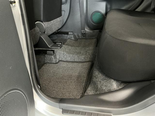 ミライースＬ　雹害車両　アイドリングストップ　キーレスエントリー雹害車両　１年保証　アイドリングストップ　キーレスエントリー　横滑り防止装置　オートライト　ヘッドライトレベライザー　アクセサリーソケット　インパネシフト　インフォーメーションディスプレイ（兵庫県）の中古車