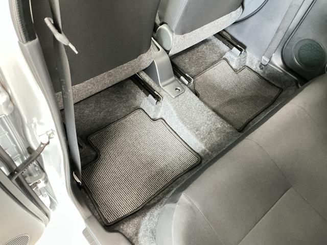 ミライースＬ　雹害車両　アイドリングストップ　キーレスエントリー雹害車両　１年保証　アイドリングストップ　キーレスエントリー　横滑り防止装置　オートライト　ヘッドライトレベライザー　アクセサリーソケット　インパネシフト　インフォーメーションディスプレイ（兵庫県）の中古車