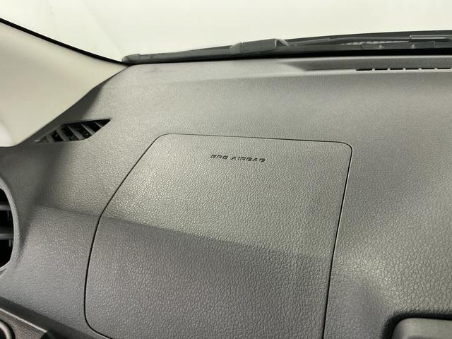 ミライースＬ　ＳＡIII　雹害車両　前後コーナーセンサー　キーレス雹害車両　１年保証　前後コーナーセンサー　オートハイビーム　アイドリングストップ　キーレスエントリー　横滑り防止装置　オートライト　ヘッドライトレベライザー　アクセサリーソケット　デジタルメーター（兵庫県）の中古車