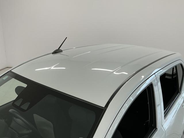 ミライースＸ　リミテッドＳＡIII　雹害車両　前後コーナーセンサー雹害車両　１年保証　前後コーナーセンサー　オートハイビーム　ＬＥＤヘッドライト　アイドリングストップ　キーレスエントリー　横滑り防止装置　オートライト　ヘッドライトレベライザー　電動格納ドアミラー（兵庫県）の中古車