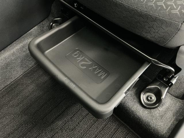 ロッキープレミアムG HEV 9インチナビ ETC パノラマモニター1年保証 9インチナビ ドラレコ ETC パノラマモニター アダプティブクルーズコントロール 前後コーナーセンサー 前席シートヒーター フルセグTV Bluetooth 17インチ純正アルミホイール(兵庫県)の中古車