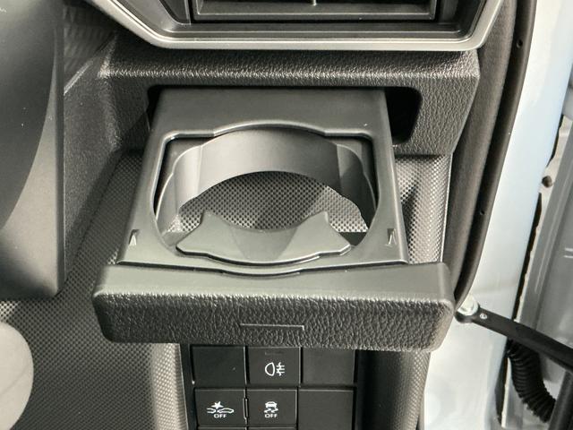 ロッキープレミアムG HEV 9インチナビ ETC パノラマモニター1年保証 9インチナビ ドラレコ ETC パノラマモニター アダプティブクルーズコントロール 前後コーナーセンサー 前席シートヒーター フルセグTV Bluetooth 17インチ純正アルミホイール(兵庫県)の中古車
