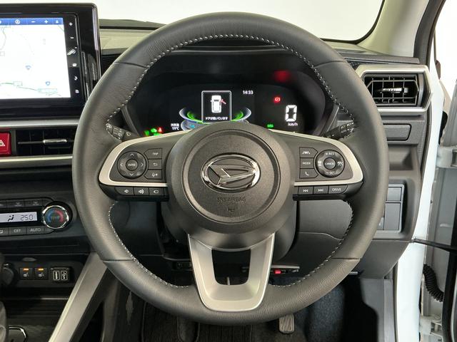 ロッキープレミアムG HEV 9インチナビ ETC パノラマモニター1年保証 9インチナビ ドラレコ ETC パノラマモニター アダプティブクルーズコントロール 前後コーナーセンサー 前席シートヒーター フルセグTV Bluetooth 17インチ純正アルミホイール(兵庫県)の中古車