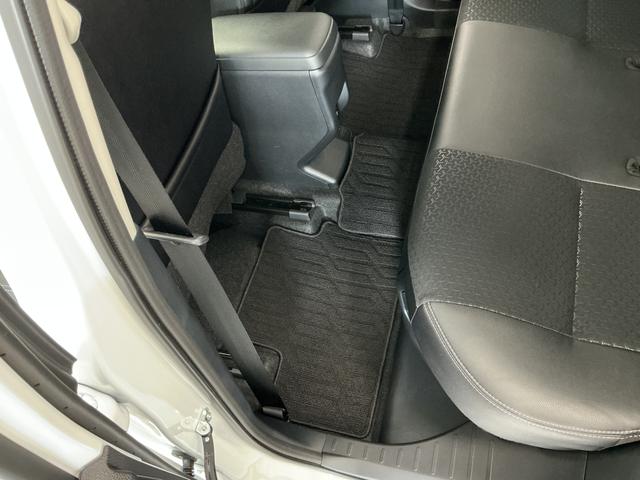ロッキープレミアムG HEV 9インチナビ ETC パノラマモニター1年保証 9インチナビ ドラレコ ETC パノラマモニター アダプティブクルーズコントロール 前後コーナーセンサー 前席シートヒーター フルセグTV Bluetooth 17インチ純正アルミホイール(兵庫県)の中古車