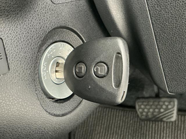 ミライースＬ　ＳＡIII　前後コーナーセンサー　キーレスエントリー走行無制限１年保証　前後コーナーセンサー　オートハイビーム　アイドリングストップ　キーレスエントリー　横滑り防止装置　オートライト　ヘッドライトレベライザー　アクセサリーソケット　スマートアシスト（兵庫県）の中古車