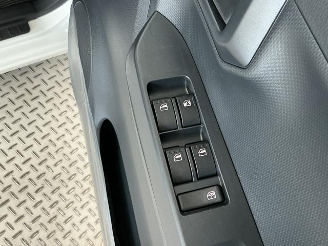 ミライースＬ　ＳＡIII　前後コーナーセンサー　キーレスエントリー走行無制限１年保証　前後コーナーセンサー　オートハイビーム　アイドリングストップ　キーレスエントリー　横滑り防止装置　オートライト　ヘッドライトレベライザー　アクセサリーソケット　スマートアシスト（兵庫県）の中古車