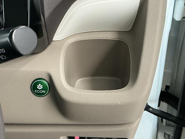 Ｎ−ＷＧＮＧ　ＳＳパッケージ　禁煙　ワンオーナー　ナビＴＶ　ＥＴＣ１年保証　禁煙車　ワンオーナー　ナビＴＶ　ＥＴＣ　バックカメラ　ＤＶＤ　ＵＳＢ接続　Ｂｌｕｅｔｏｏｔｈ　ＨＩＤヘッドライト　プッシュスタート　アイドリングストップ　横滑り防止装置　オートエアコン（兵庫県）の中古車