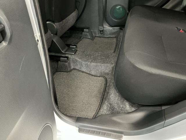 ミライースＬ　ＳＡIII　雹害車両　前後コーナーセンサー　キーレス雹害車両　１年保証　前後コーナーセンサー　オートハイビーム　アイドリングストップ　キーレスエントリー　横滑り防止装置　オートライト　ヘッドライトレベライザー　インパネシフト　スマートアシスト（兵庫県）の中古車