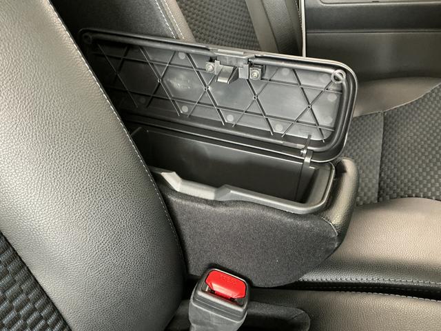 タントカスタムＲＳ　ターボ　両側電動スライドドア　コーナーセンサー走行無制限１年保証　両側電動スライドドア　前後コーナーセンサー　前席シートヒーター　オートハイビーム　ＬＥＤヘッドライト　オートブレーキホールド　プッシュスタート　１５インチ純正アルミホイール（兵庫県）の中古車
