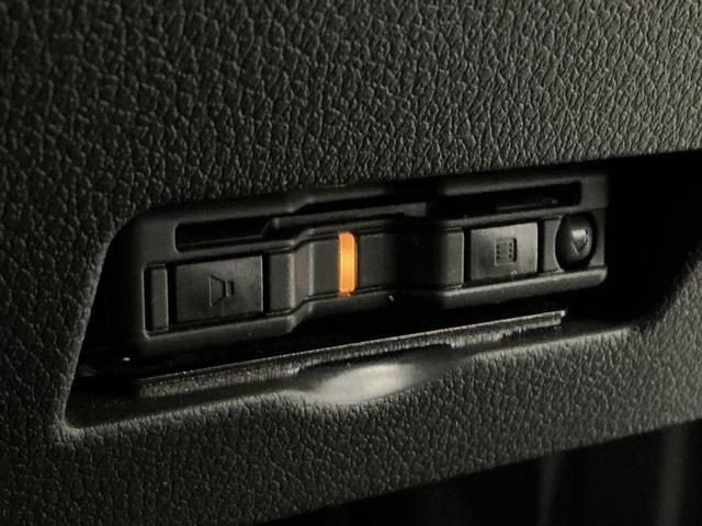 ハイゼットカーゴＤＸ　雹害車両　ＣＶＴ　１オーナー　ＥＴＣ　コーナーセンサー雹害車両　１年保証　前後コーナーセンサー　ＣＶＴ車　ワンオーナー　ＥＴＣ　オートハイビーム　アイドリングストップ　キーレスエントリー　横滑り防止装置　ヘッドライトレベライザー　ラジオ　間仕切りカーテン（兵庫県）の中古車