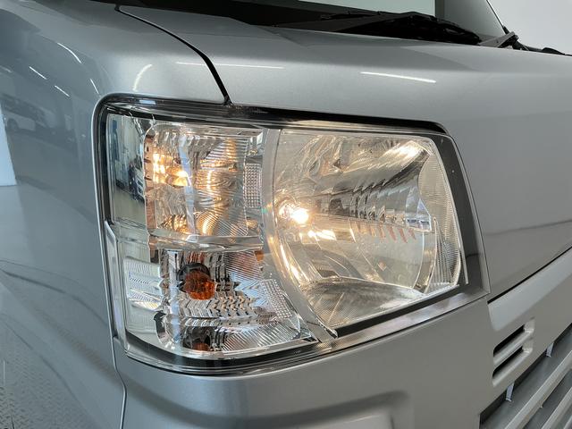 ハイゼットカーゴＤＸ　雹害車両　ＣＶＴ　１オーナー　ＥＴＣ　コーナーセンサー雹害車両　１年保証　前後コーナーセンサー　ＣＶＴ車　ワンオーナー　ＥＴＣ　オートハイビーム　アイドリングストップ　キーレスエントリー　横滑り防止装置　ヘッドライトレベライザー　ラジオ　間仕切りカーテン（兵庫県）の中古車