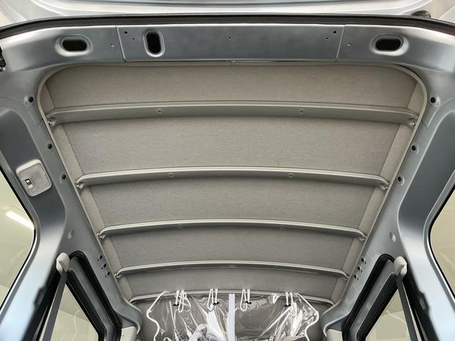 ハイゼットカーゴＤＸ　雹害車両　ＣＶＴ　１オーナー　ＥＴＣ　コーナーセンサー雹害車両　１年保証　前後コーナーセンサー　ＣＶＴ車　ワンオーナー　ＥＴＣ　オートハイビーム　アイドリングストップ　キーレスエントリー　横滑り防止装置　ヘッドライトレベライザー　ラジオ　間仕切りカーテン（兵庫県）の中古車