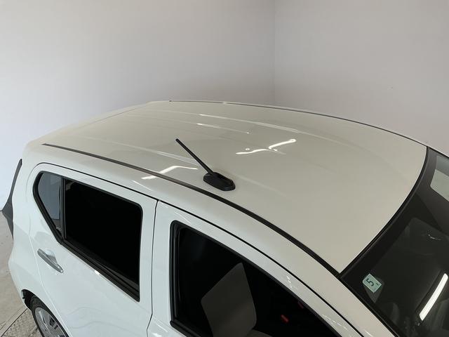 ミライースX SAIII 雹害車両 前後コーナーセンサー キーレス雹害車両 1年保証 前後コーナーセンサー オートハイビーム LEDヘッドライト アイドリングストップ キーレスエントリー 横滑り防止装置 オートライト ヘッドライトレベライザー 電動格納ドアミラー(兵庫県)の中古車