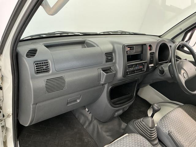 ハイゼットトラックスペシャル　５ＭＴ　３方開　ゲートプロテクター　荷台マット走行無制限１年保証　ＭＴ車　荷台マット　３方開　ゲートプロテクター　ドアバイザー　ヘッドライトレベライザー　リアゲートチェーン　ラジオ　スペアタイヤ　バッテリーカバー　ラバーフロアマット（兵庫県）の中古車