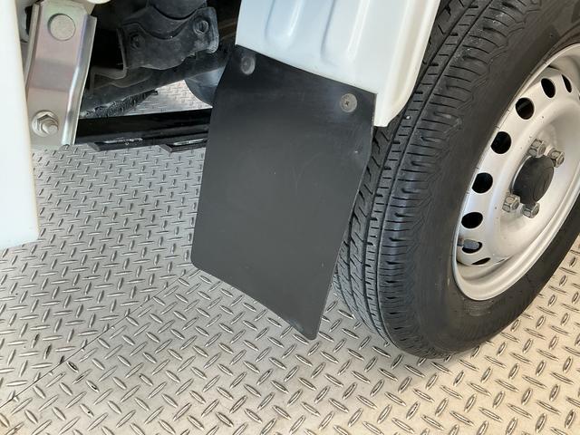 ハイゼットトラックスペシャル　５ＭＴ　３方開　ゲートプロテクター　荷台マット走行無制限１年保証　ＭＴ車　荷台マット　３方開　ゲートプロテクター　ドアバイザー　ヘッドライトレベライザー　リアゲートチェーン　ラジオ　スペアタイヤ　バッテリーカバー　ラバーフロアマット（兵庫県）の中古車