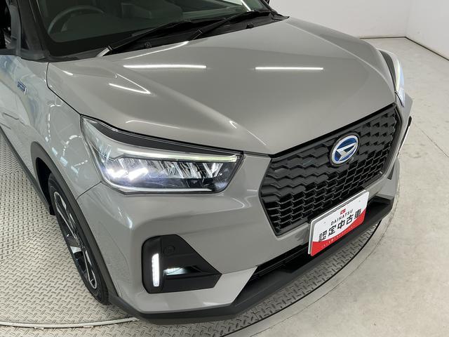 ロッキープレミアムG HEV 雹害車両 ワンオーナー 9インチナビ雹害車両 1年保証 ワンオーナー ETC 9インチナビTV ドラレコ パノラマモニター アダプティブクルーズコントロール 前後コーナーセンサー ブラインドスポットモニター 17インチ純正アルミホイール(兵庫県)の中古車