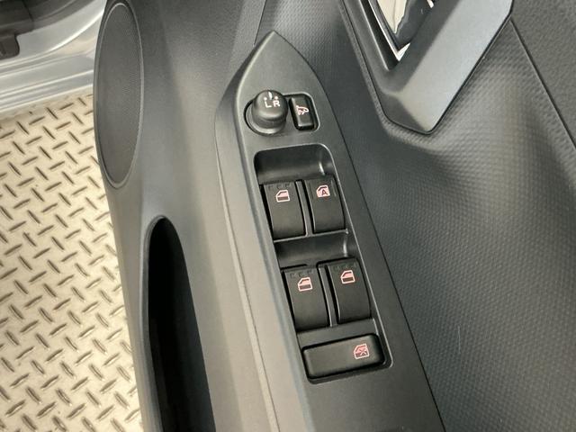ミライースＸ　リミテッドＳＡIII　雹害車両　前後コーナーセンサー雹害車両　１年保証　前後コーナーセンサー　オートハイビーム　ＬＥＤヘッドライト　アイドリングストップ　キーレスエントリー　横滑り防止装置　オートライト　ヘッドライトレベライザー　電動格納ドアミラー（兵庫県）の中古車