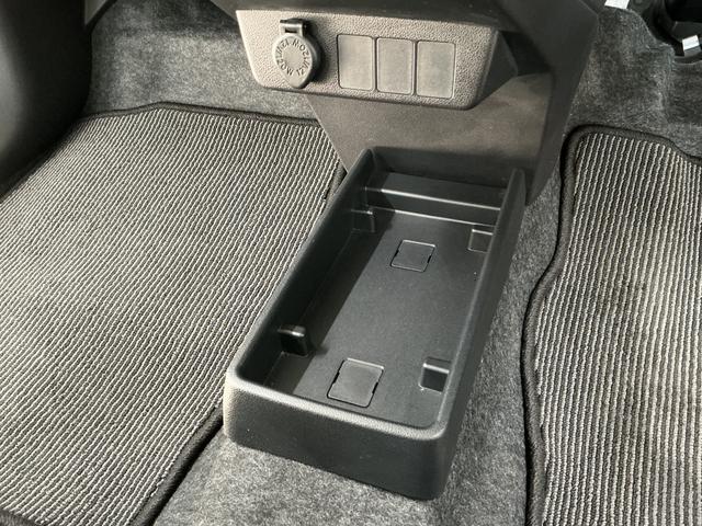 ミライースＬ　ＳＡIII　雹害車両　前後コーナーセンサー　キーレス雹害車両　１年保証　前後コーナーセンサー　オートハイビーム　アイドリングストップ　キーレスエントリー　横滑り防止装置　オートライト　ヘッドライトレベライザー　アクセサリーソケット　デジタルメーター（兵庫県）の中古車