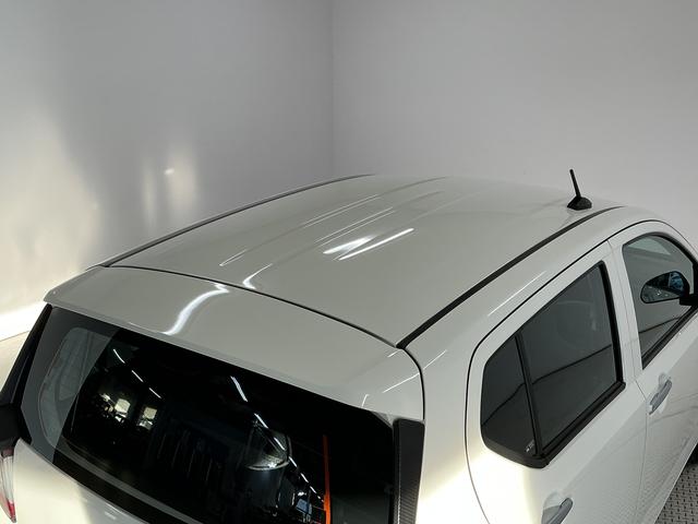 ミライースＬ　ＳＡIII　雹害車両　前後コーナーセンサー　キーレス雹害車両　１年保証　前後コーナーセンサー　オートハイビーム　アイドリングストップ　キーレスエントリー　横滑り防止装置　オートライト　ヘッドライトレベライザー　アクセサリーソケット　デジタルメーター（兵庫県）の中古車