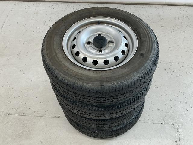 ハイゼットトラックエアコン・パワステスペシャルVS 4WD 5MT 荷台作業灯走行無制限1年保証 4WD 荷台作業灯 MT車 3方開 ゲートプロテクター 荷台マット ドアバイザー ヘッドライトレベライザー シガーソケット リアゲートチェーン ラジオ 12インチアルミホイール(兵庫県)の中古車